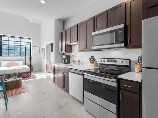 Cozysuites Gorgeous Sdo Downtown Pittsburgh Exterior foto