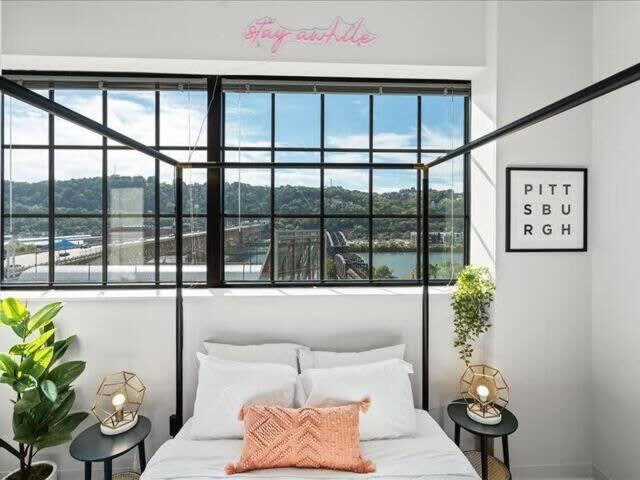 Cozysuites Gorgeous Sdo Downtown Pittsburgh Exterior foto